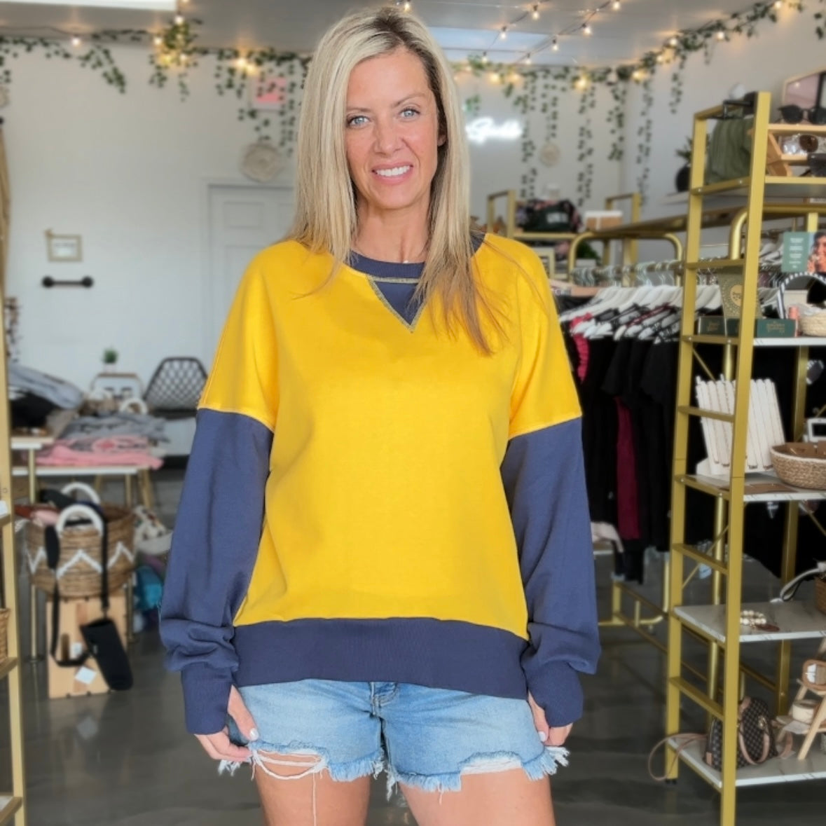 LouLou s Boutique Thumbhole Sweatshirt