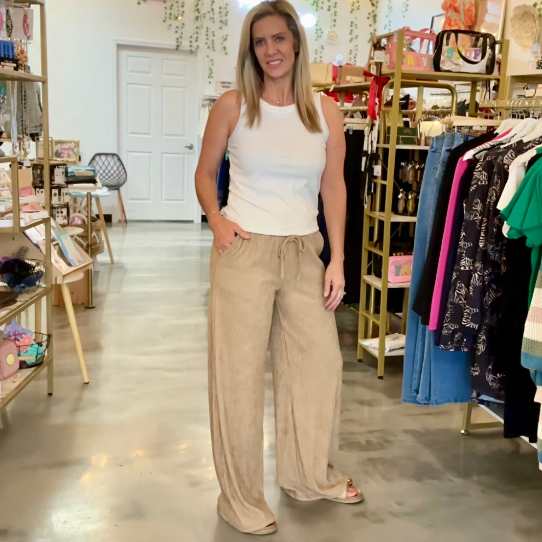 Crinkle Knit Drawstring Pants (Khaki)
