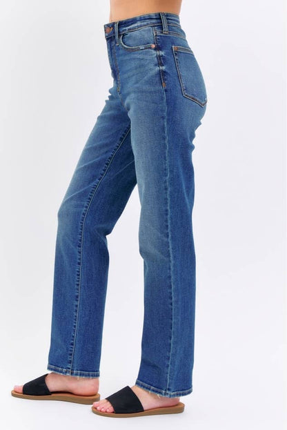 Judy Blue Straight Fit Jeans