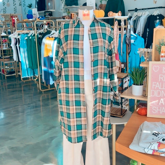 Hunting Wives Plaid Shacket (Green)