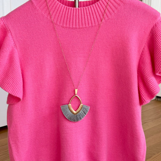 Cheap Frills Necklace (Grey)