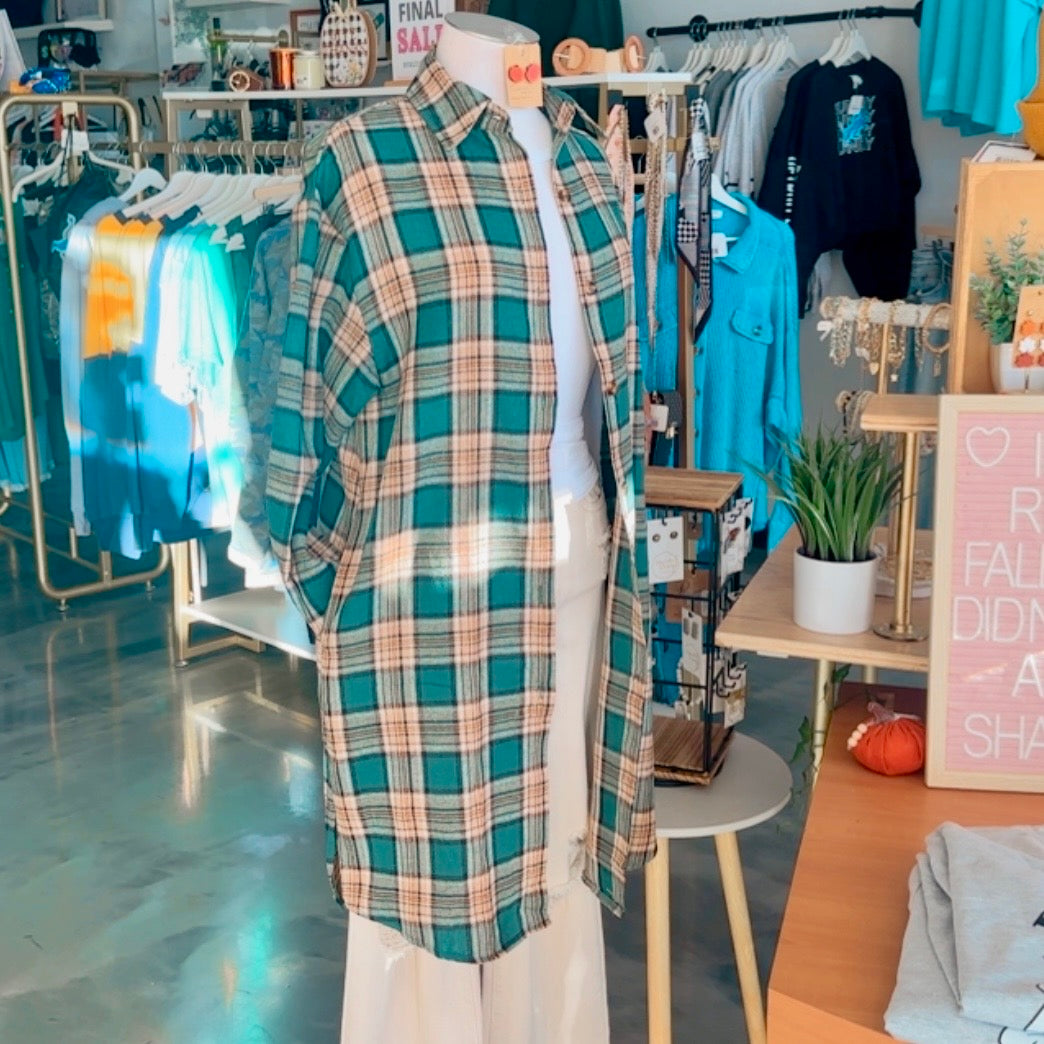 Hunting Wives Plaid Shacket (Green)