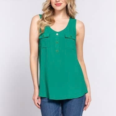 Scoop Neck Buttoned Top (Green)