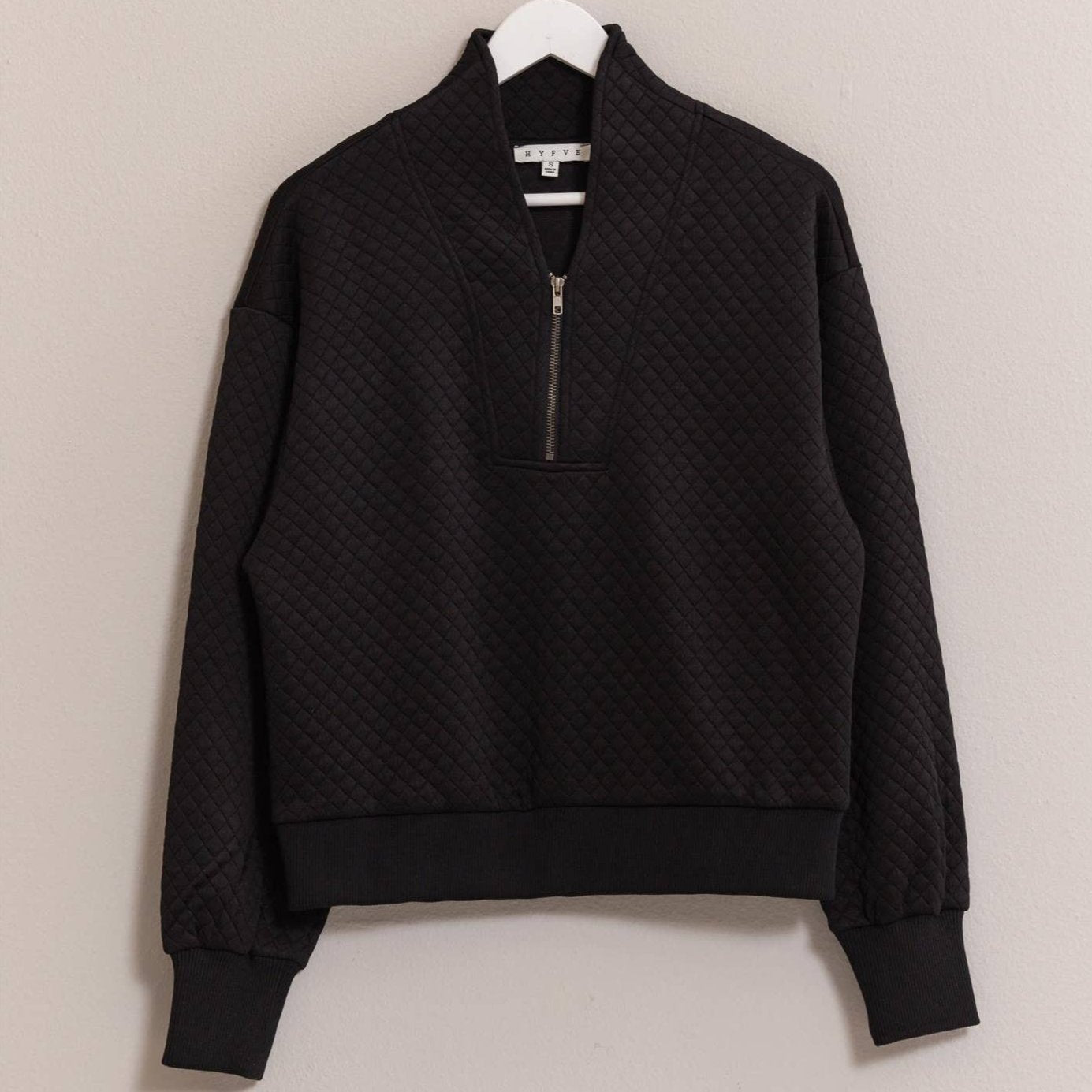 Quilted Half Zip Pullover (Black)